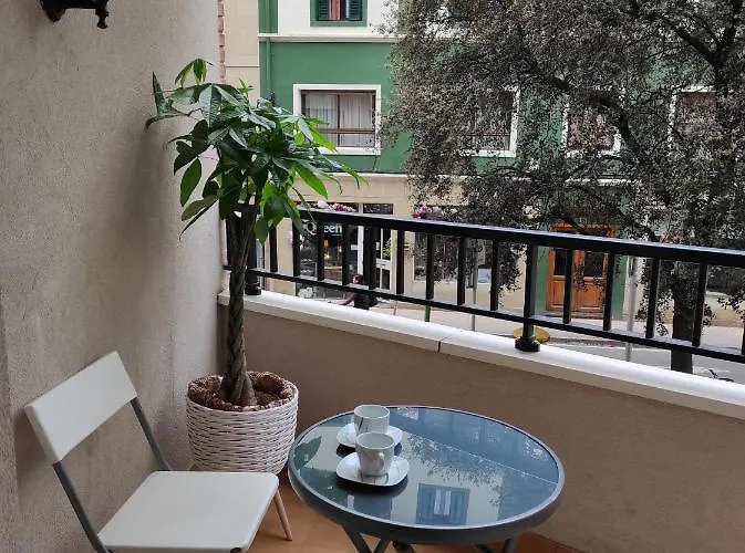 Kaixo Salegi Piso Centro 2H-Salon-2Wc-Parking-Ess02940