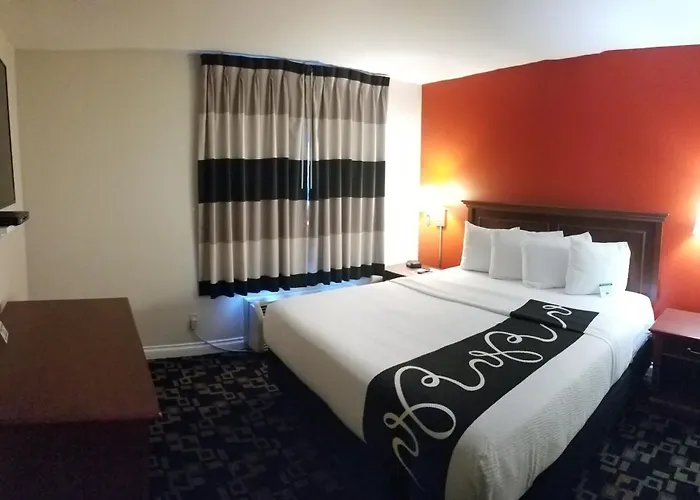 Ramada By Wyndham Oceanside