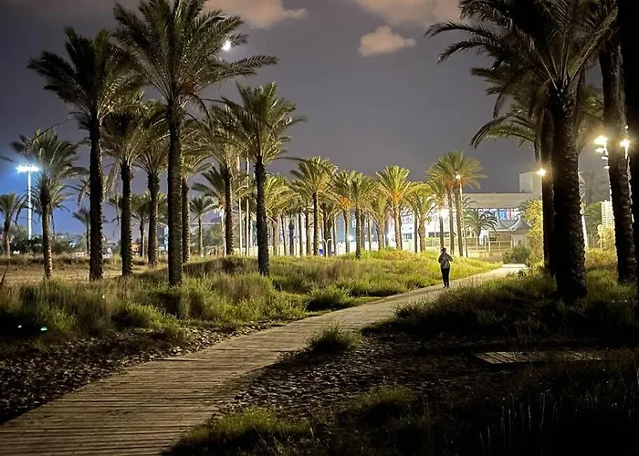 Appartement ‘’Los Pinos’’ 50m de la plage