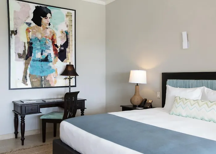 The Cliff Hotel