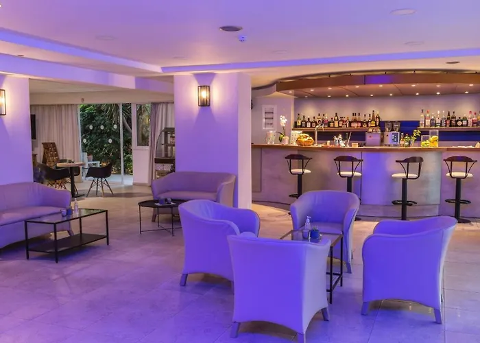 Majestic Hotel - Adults Only