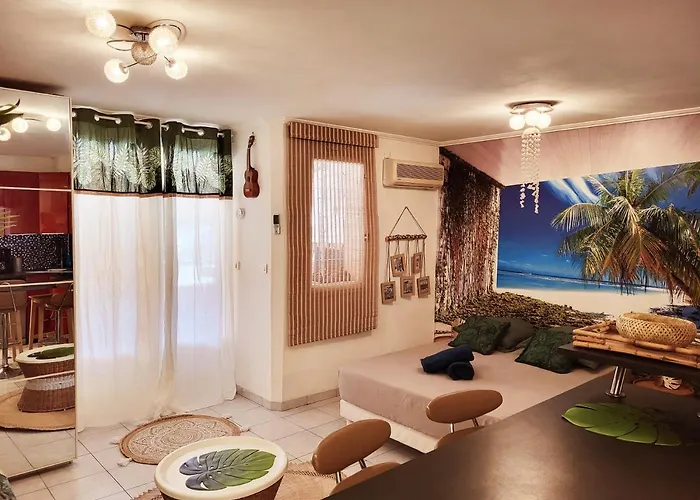 Le studio TAHITI 4 pers 600m de la plage la favière