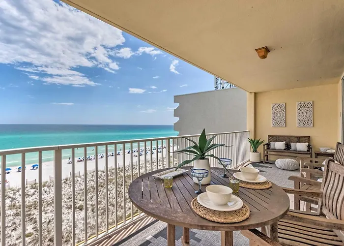 Beachfront Fort Walton Beach Condo W/ Pool Access!