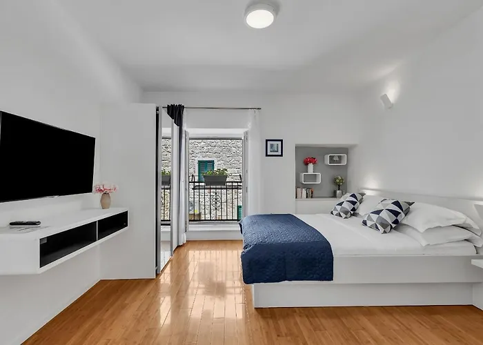 Luxury City Center Apartments