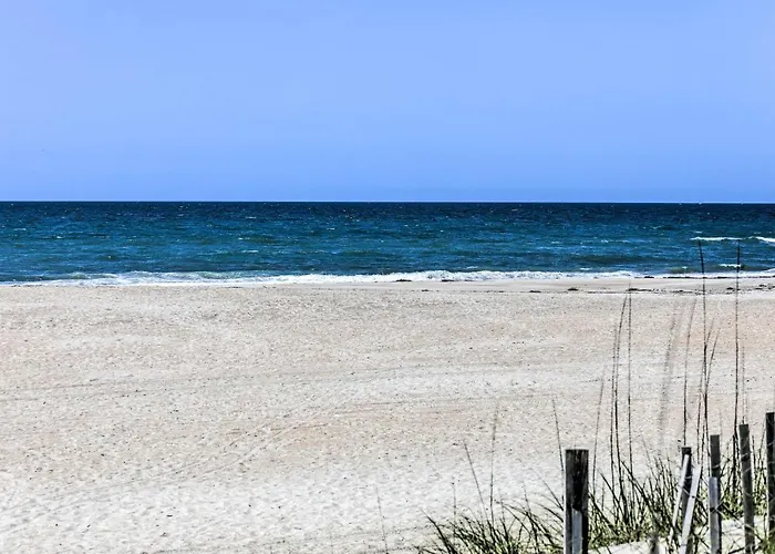 Atlantic Beach Studio W/ Community Pool!