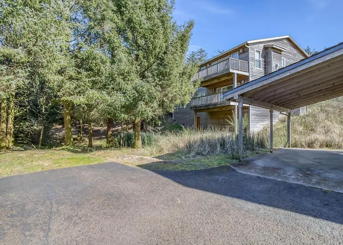 Puffin Hollow - Meredith Lodging