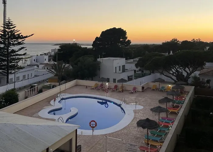 Apartamentos Inma Mayor en primera línea de playa, con Parking y Piscina