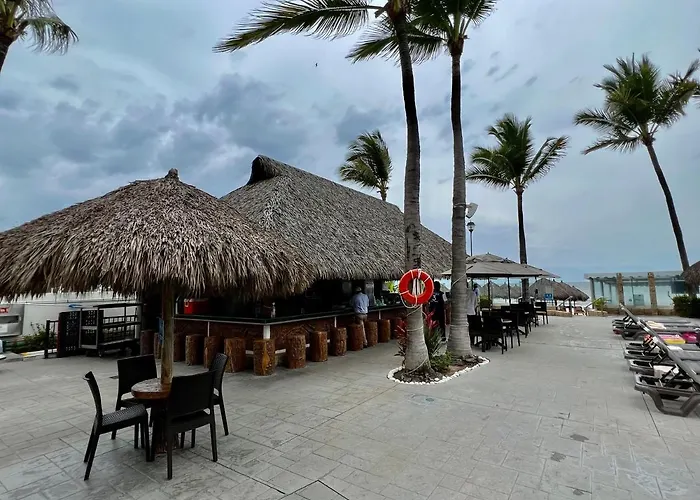 Beachfront 2 Bedroom Condo In Playa Royale Resort, Nuevo Vallarta