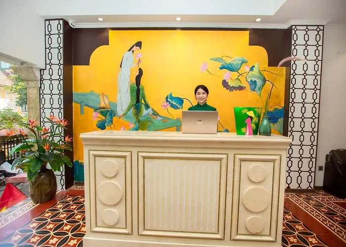 Hanoi Center Silk Boutique Hotel & Travel