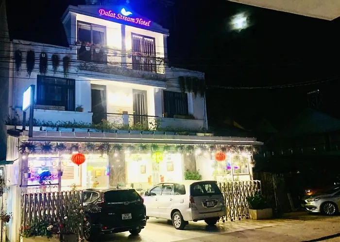 Dalat Stream Hotel-Khach San Dep Da Lat