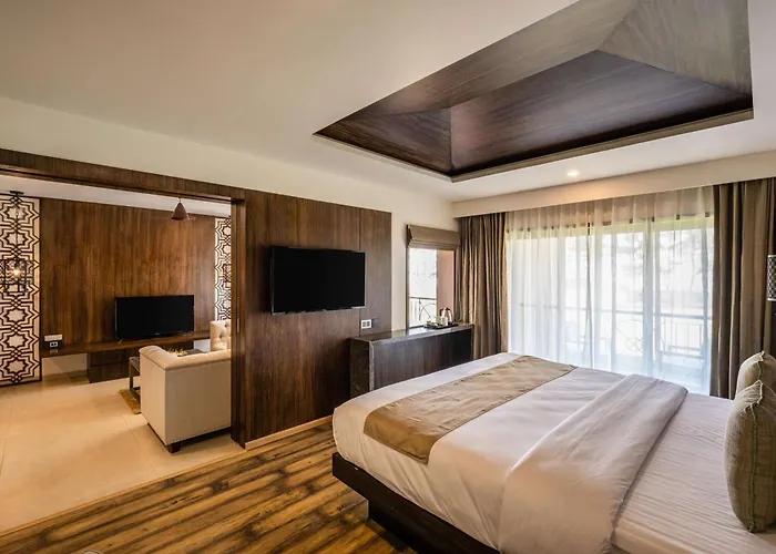 Silver Waves Resort & Spa - Daman