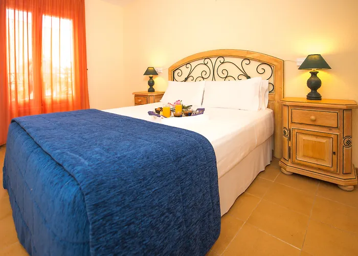 Aparthotel Ona Cala Pi Club