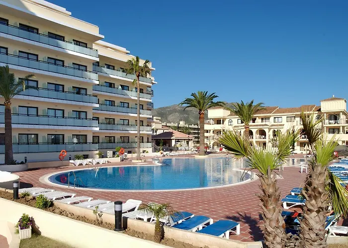 Hotel Puente Real