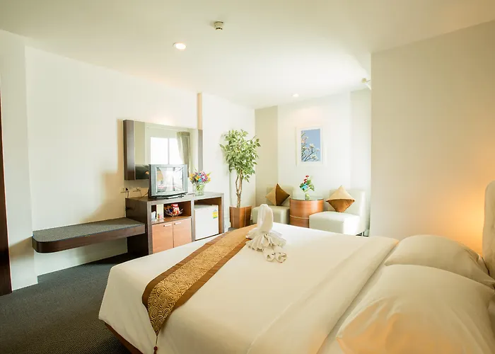 Flipper House Hotel - Sha Extra Plus