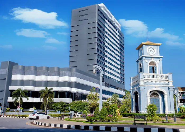 Courtyard By Marriott Phuket Town