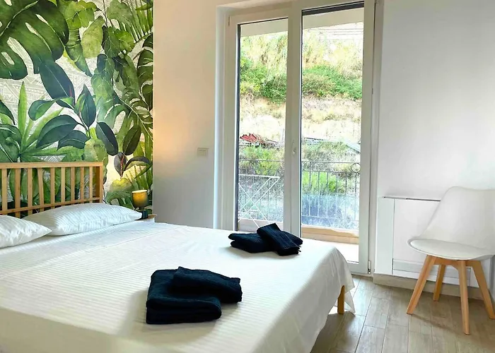 Casa Cannoni - Delizioso Appartamento Fronte Mare vista Stretto di Messina
