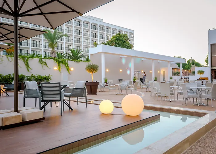 Golden Bay Beach Hotel