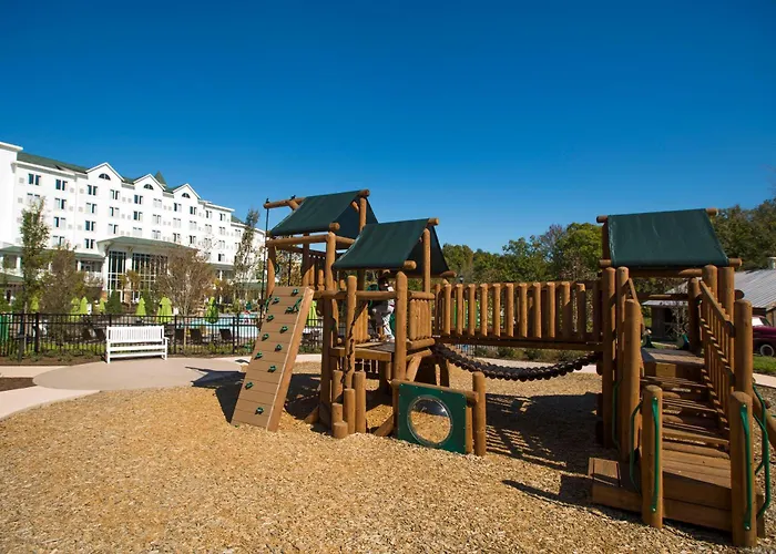 Dollywood'S Dreammore Resort And Spa