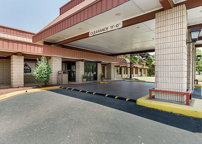 Greentree Hotel & Extended Stay I-10 Fwy Houston, Channelview, Baytown