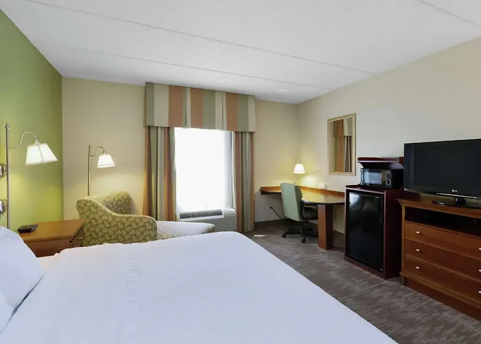 Hampton Inn & Suites Blairsville