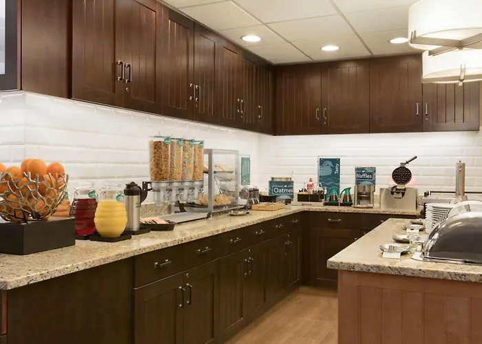 Homewood Suites By Hilton Toledo-Maumee