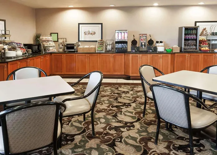 Wingate By Wyndham - Edmonton West
