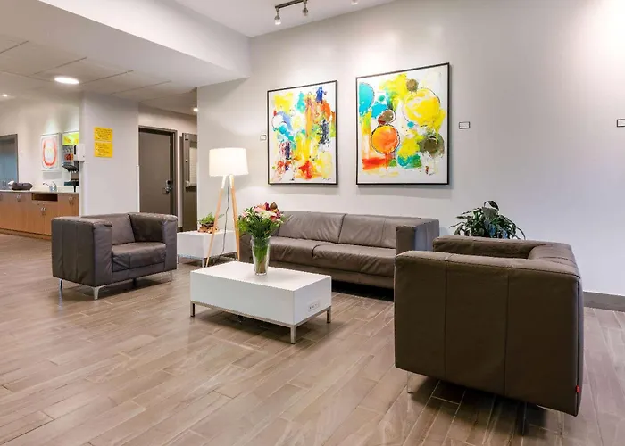 Super 8 By Wyndham Winnipeg East Mb