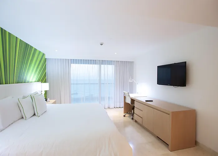 Radisson Cartagena Ocean Pavillion Hotel