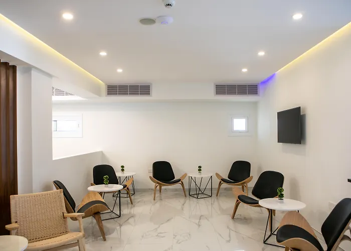 Best Western Plus Larco Hotel