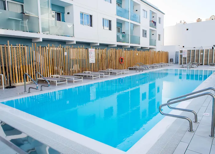 Bristol Sunset Beach - Holiday Apartments