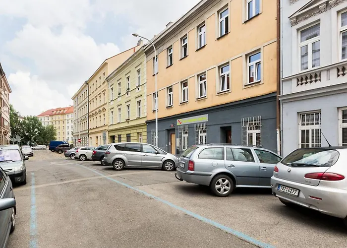 Easy Housing Hostel Prague