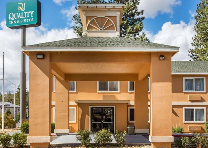 Quality Inn & Suites Weed