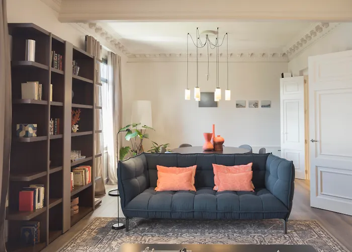 Casagrand Luxury Apartments Barcelona