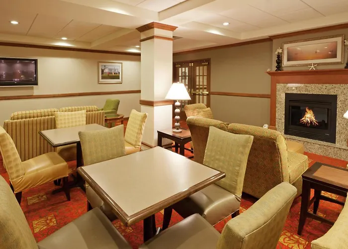 Holiday Inn Express Hotel & Suites Freeport By Ihg