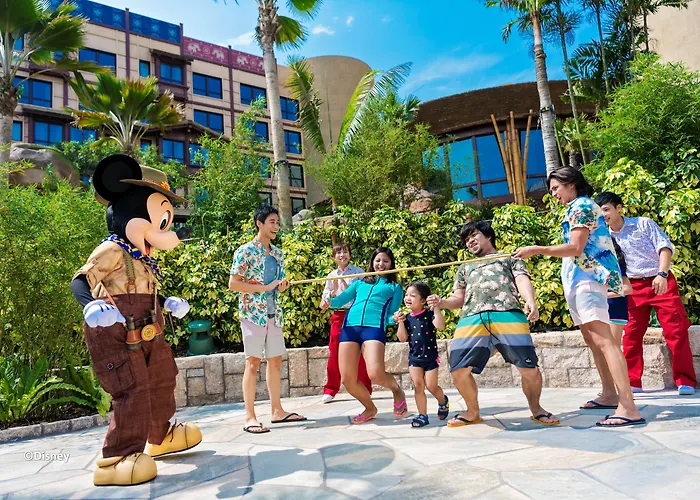 Disney Explorers Lodge