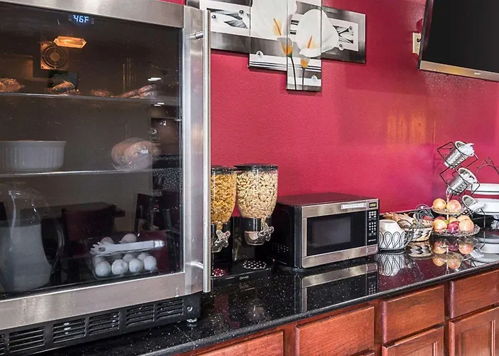 Econo Lodge Inn & Suites Natchitoches