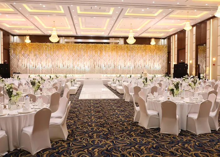 Al Bahar Hotel & Resort