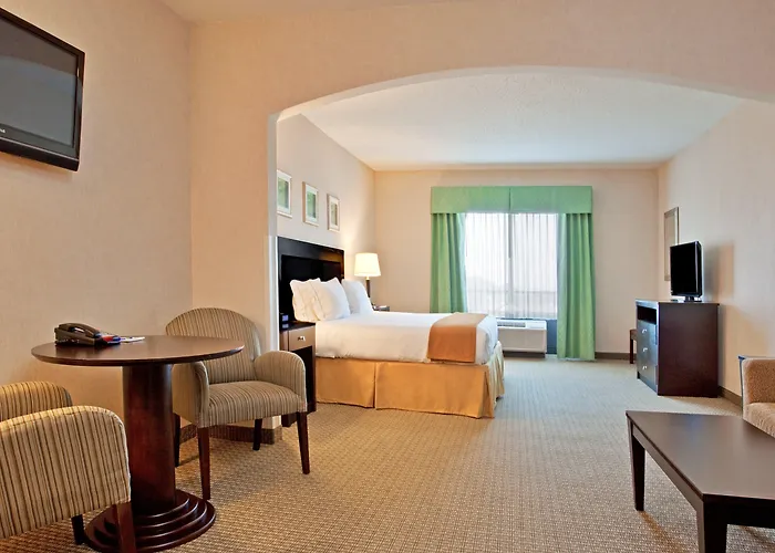 Holiday Inn Express Hotel & Suites Erie An Ihg Hotel
