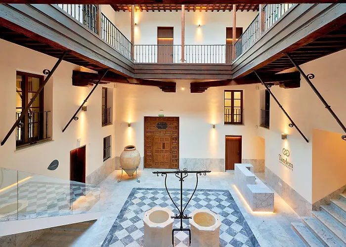 Tandem Torres De Cadiz Suites