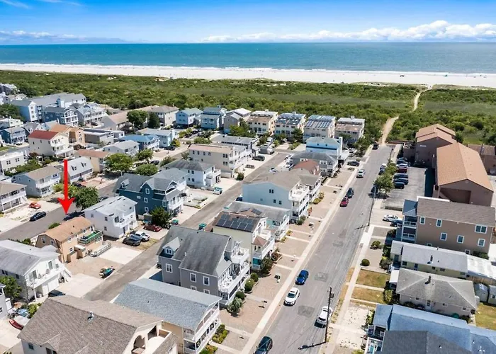 Relax And Enjoy The Beach Beautifully Updated