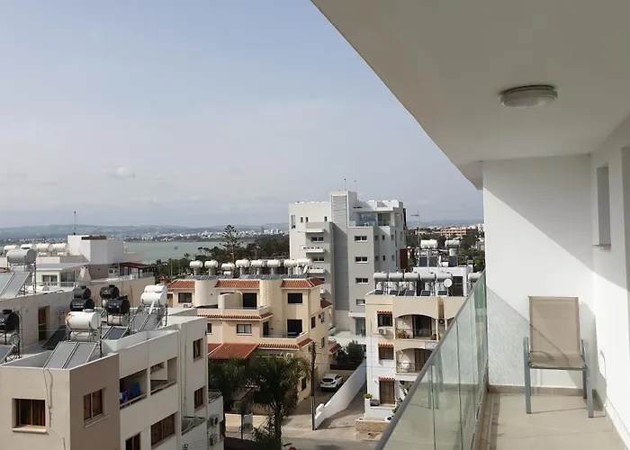 La Veranda Hotel