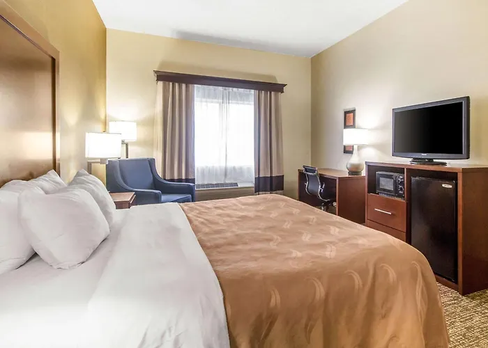 Quality Suites Corbin North