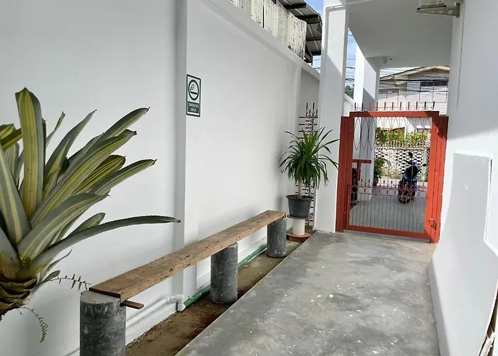 Alleyhill Phuket - Private & Cozy Boutique