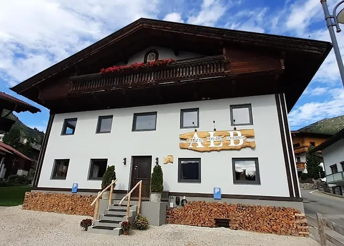 Boutique Hotel Alpen Lodge Berwang