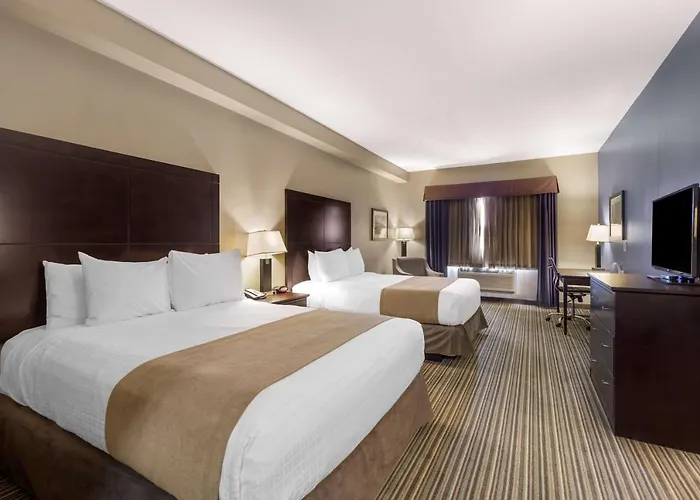 Best Western Plus Fort Saskatchewan Inn & Suites