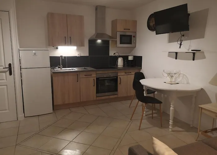 Appartement 2 pièces avec terrasse proche mer et commerces