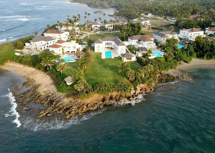Peninsula Esmeralda Luxury Hotel & Villas