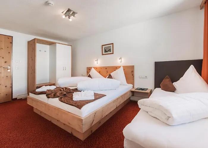 Berghotel-Gasthof Gstrein