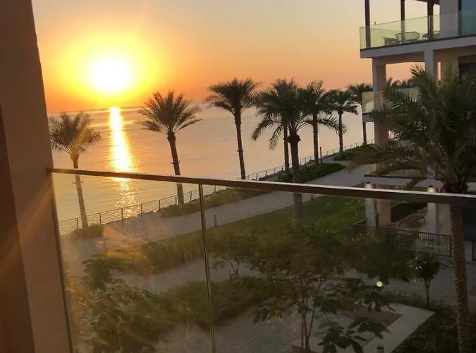 Ocean Mountain View Apartment At The Address Fujairah