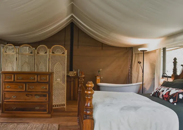 Silk Pavilions Glamping